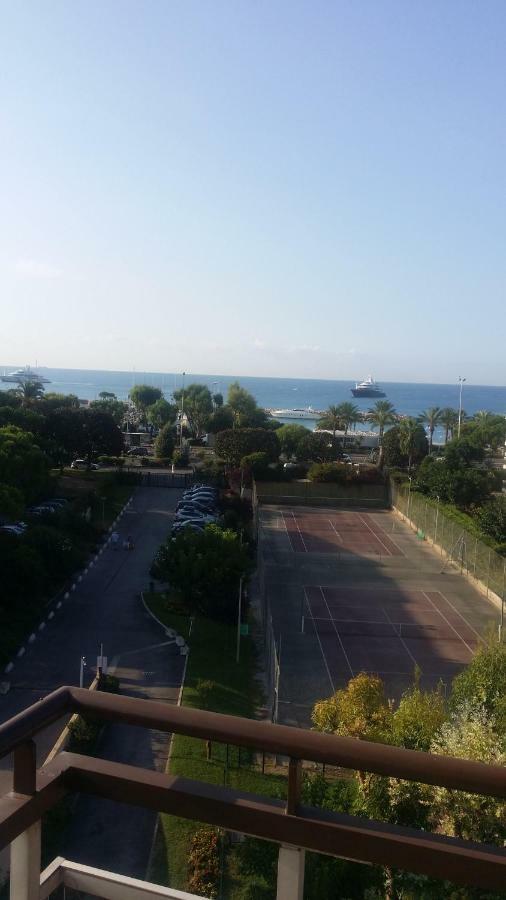 Apartment Heliotel Marine 4* Bord De Mer Saint-Laurent-du-Var Bagian luar foto